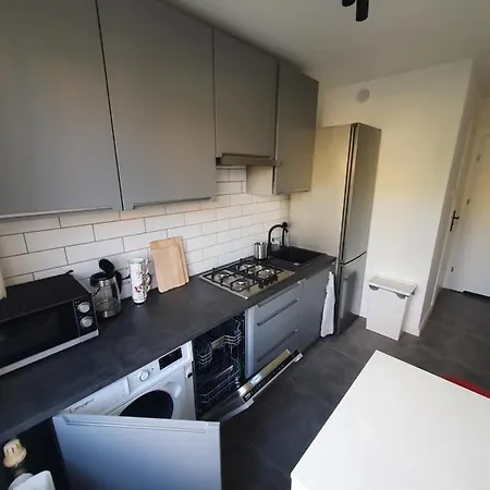 Reda - 4 X Bedroom 什切青