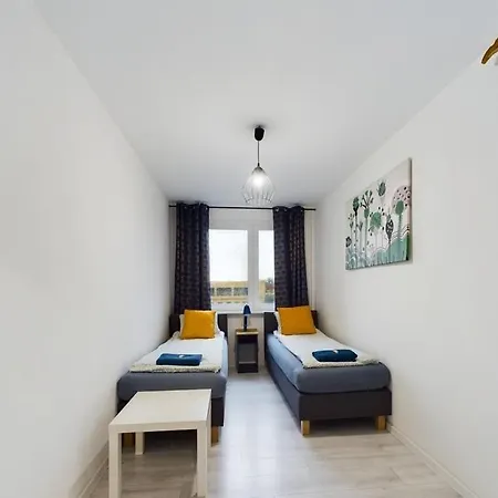 Reda - 4 X Bedroom * 什切青